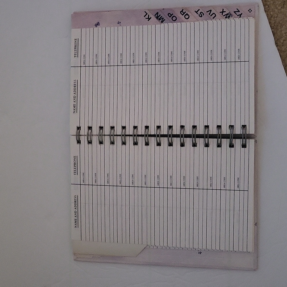 Winnie The Pooh address book - Picture 3 of 3